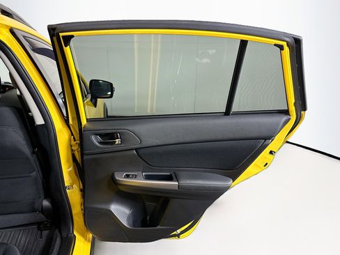 Used 2015 Subaru Crosstrek 2.0i Premium w/ Special Edition Package AWD/4WD image 28