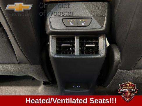 New 2026 Chevrolet Equinox ACTIV w/ Convenience Package III AWD/4WD image 43