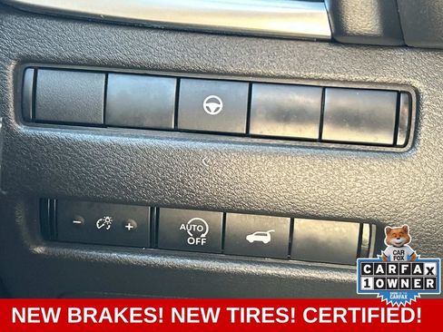 Certified 2024 Nissan Rogue SL w/ SL Premium Package AWD/4WD image 18