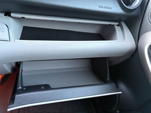 Used 2008 Toyota RAV4 Limited image 44