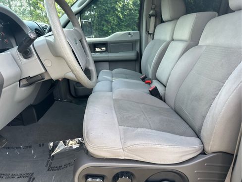 Used 2005 Ford F150 XLT AWD/4WD image 8
