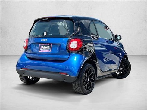 Used 2018 smart fortwo electric drive w/ Sport Package RWD image 2