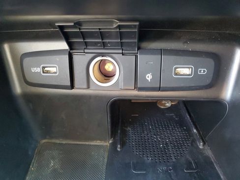 Used 2022 Hyundai Santa Cruz SEL Premium image 29