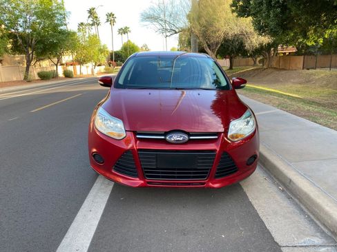 Used 2014 Ford Focus SE image 5