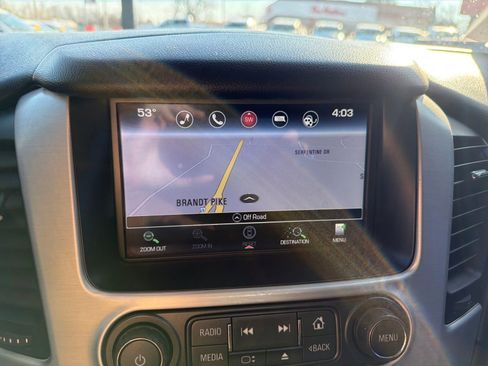 Used 2016 GMC Yukon XL SLT w/ Open Road Package image 9