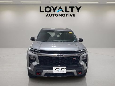 Used 2024 Chevrolet Traverse Z71 w/ Enhanced Driving Package AWD/4WD image 8