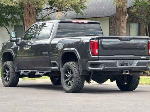 Used 2020 GMC Sierra 2500 AT4 w/ AT4 Premium Package AWD/4WD image 6