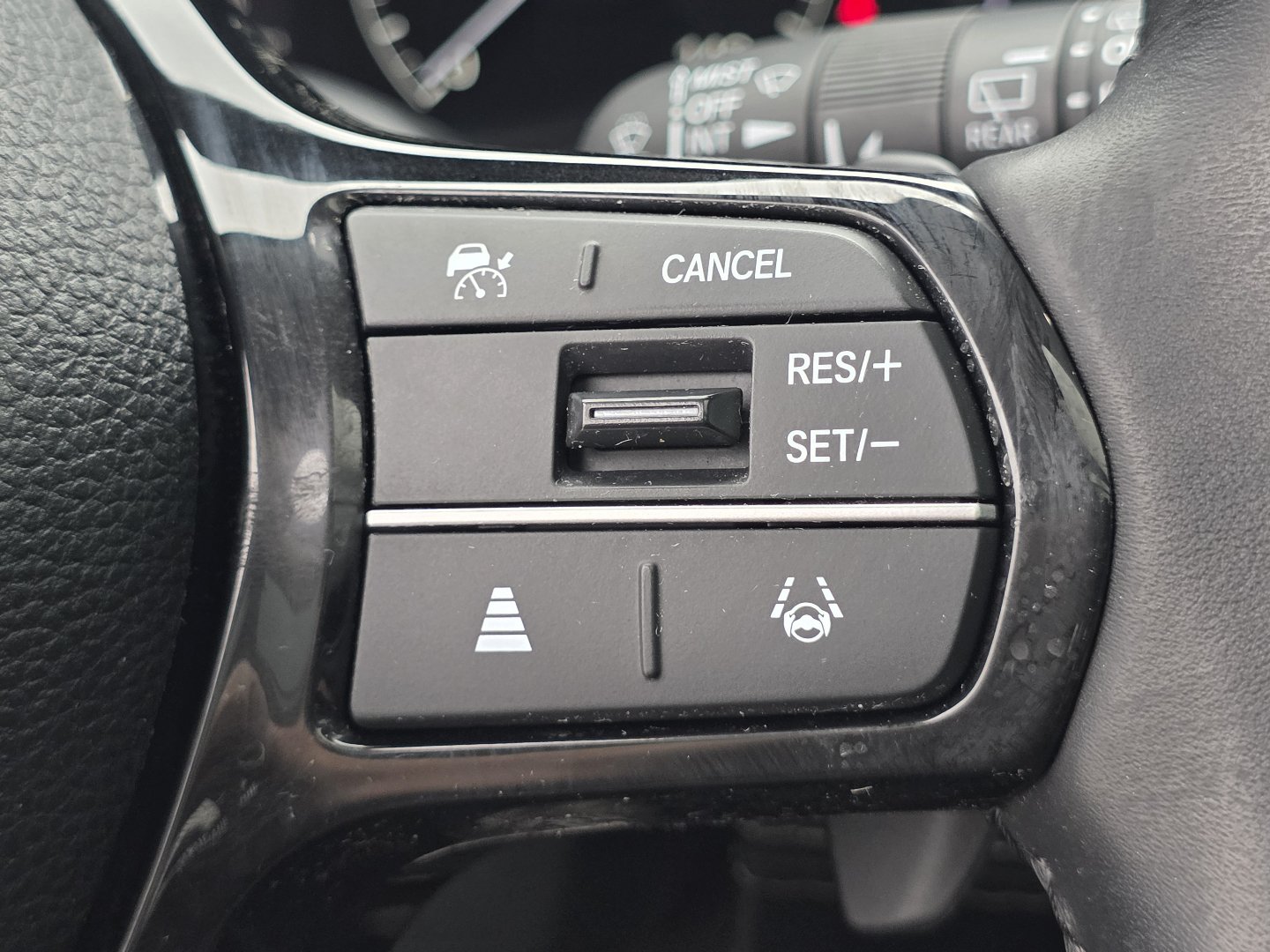 Certified 2023 Honda Pilot Touring image 32