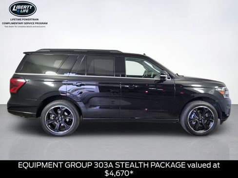 Certified 2023 Ford Expedition Limited AWD/4WD image 2