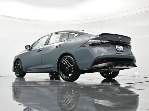 New 2026 Nissan Sentra SR w/ SR Premium Package image 45