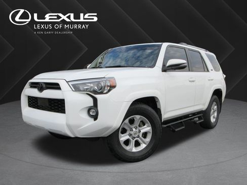 Used 2021 Toyota 4Runner SR5 Premium w/ Moonroof Package RWD image 1