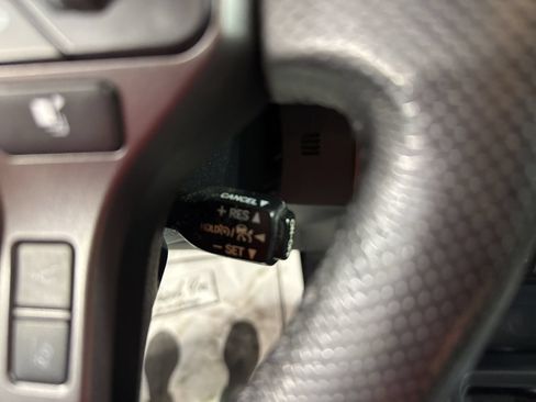 Used 2019 Toyota Tacoma TRD Sport AWD/4WD image 31