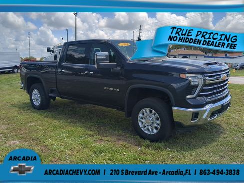 Used 2024 Chevrolet Silverado 2500 LTZ AWD/4WD image 2
