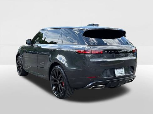 Used 2024 Land Rover Range Rover Sport Dynamic SE AWD/4WD image 2