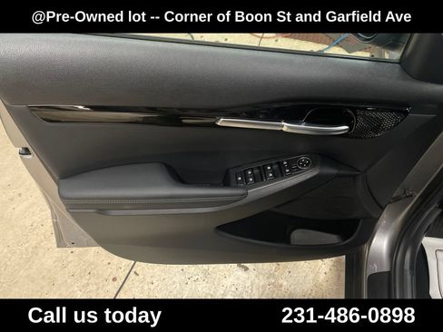 Used 2024 Kia Seltos X-Line AWD/4WD image 15