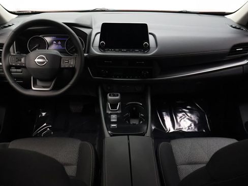 Used 2025 Nissan Rogue SV FWD image 23