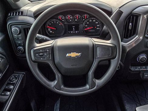 Used 2026 Chevrolet Silverado 1500 Custom AWD/4WD image 27