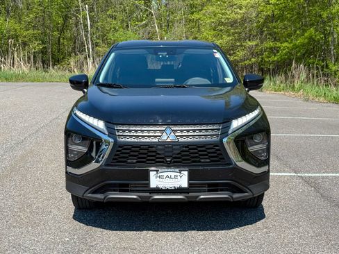 Used 2022 Mitsubishi Eclipse Cross LE AWD/4WD image 2