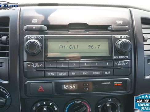 Used 2012 Toyota Tacoma 4x4 Regular Cab image 23