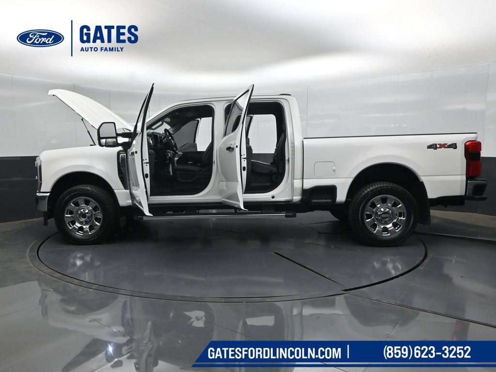 Used 2025 Ford F250 Lariat w/ Chrome Package AWD/4WD image 51