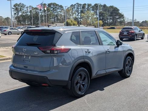 New 2026 Nissan Rogue SV w/ Cold Weather Package FWD image 3