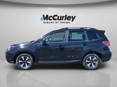 Used 2018 Subaru Forester 2.5i Limited AWD/4WD image 2