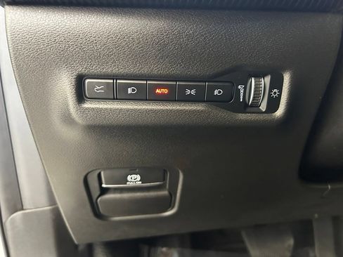 Used 2024 Jeep Wagoneer Launch Edition AWD/4WD image 47