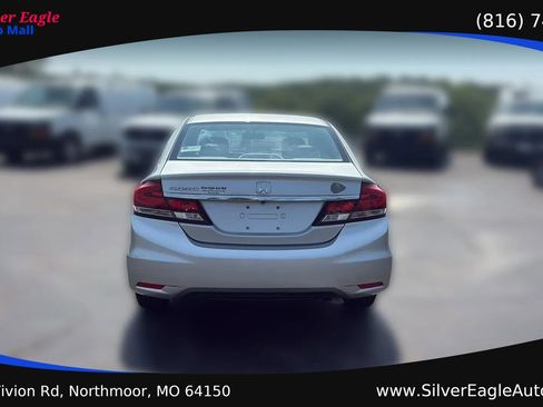 Used 2015 Honda Civic LX image 4