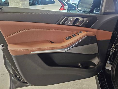 New 2026 BMW X5 xDrive40i w/ M Sport Package image 30