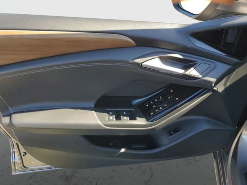 Used 2025 Audi A6 e-tron Ultra w/ Ultra Package image 19