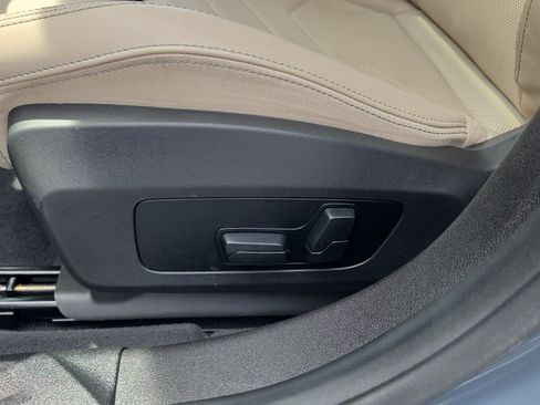 Certified 2025 BMW 228i xDrive w/ Premium Package AWD/4WD image 10