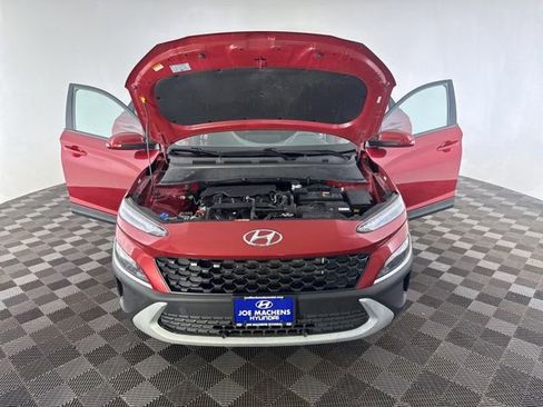 Used 2023 Hyundai Kona SEL FWD image 12