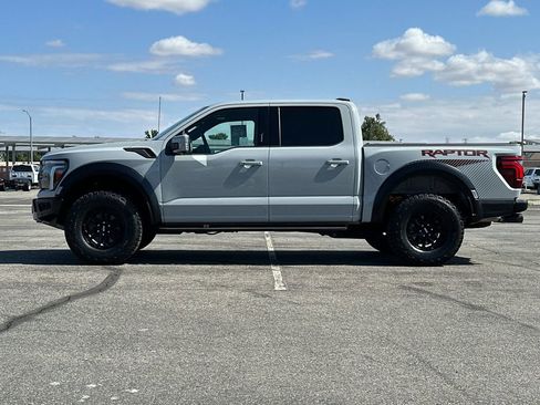 Certified 2024 Ford F150 Raptor AWD/4WD image 6