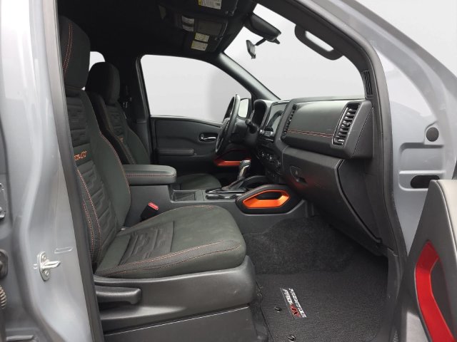 Used 2024 Nissan Frontier PRO-4X w/ Pro Convenience Package AWD/4WD image 36