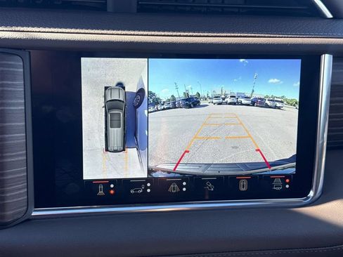 Used 2023 GMC Yukon XL Denali w/ Denali Reserve Package AWD/4WD image 26