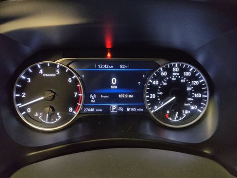 Used 2024 Nissan Sentra SV w/ SV Premium Package FWD image 23