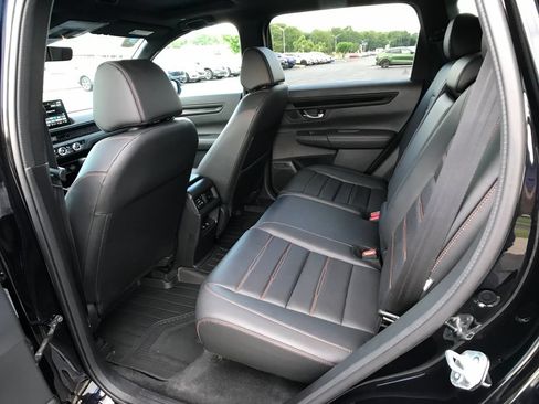 Used 2024 Honda CR-V Sport-L image 9
