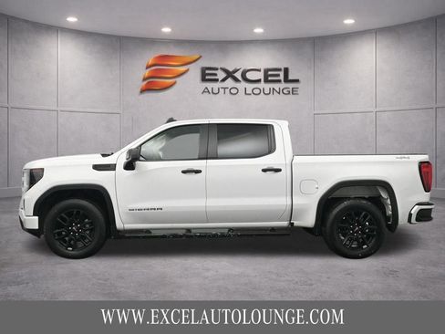 Used 2023 GMC Sierra 1500 Pro w/ Graphite Edition image 3