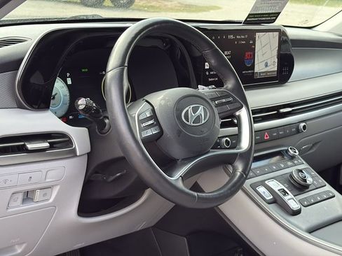 Used 2024 Hyundai Palisade SEL image 8