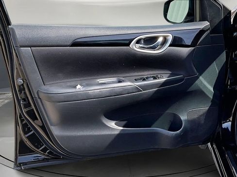 Used 2018 Nissan Sentra SV image 20