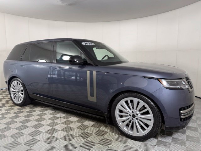 Used 2024 Land Rover Range Rover Long Wheelbase SE AWD/4WD image 10