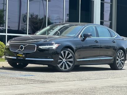 New 2025 Volvo S90 B6 Plus