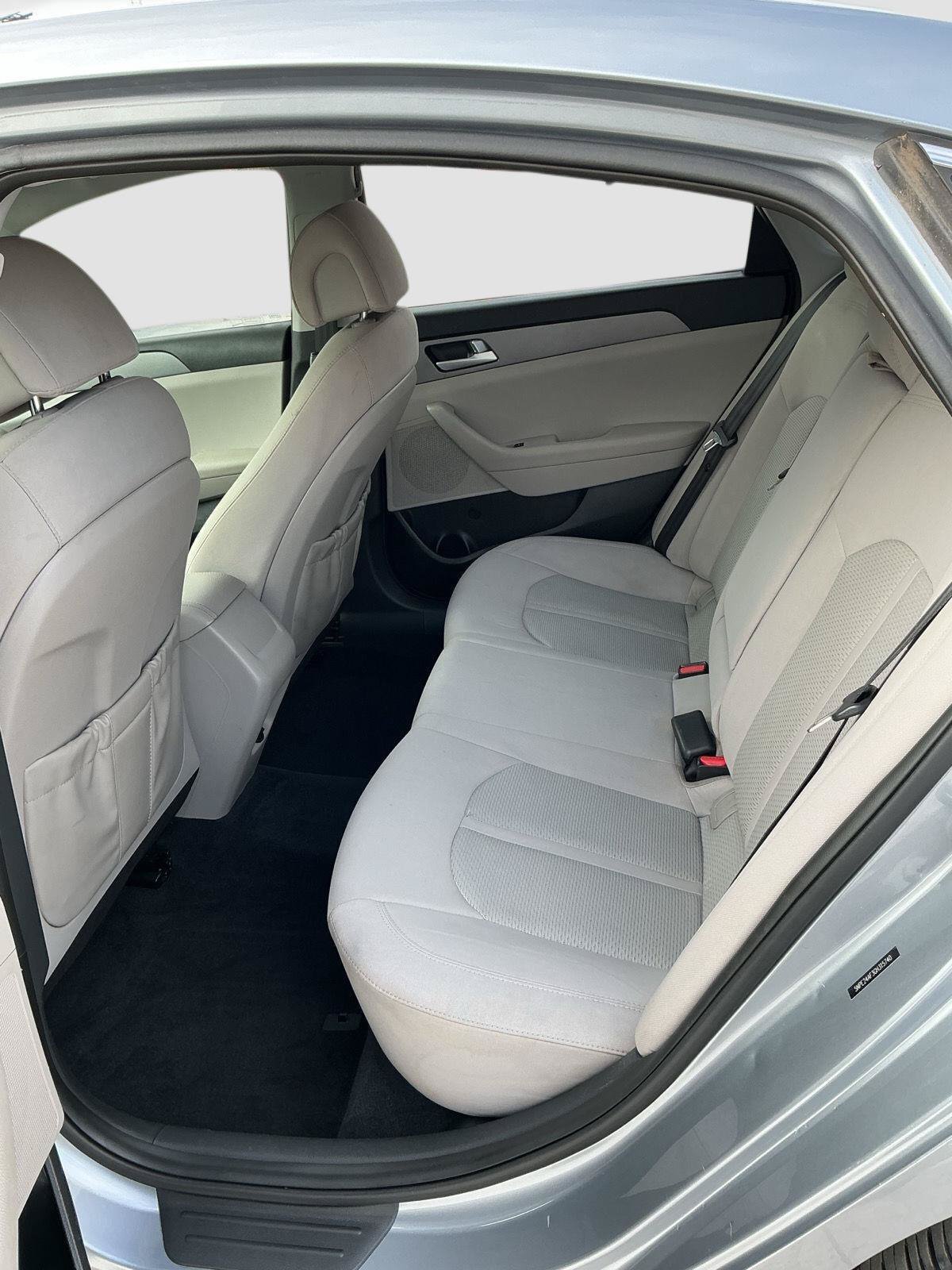 Used 2016 Hyundai Sonata SE FWD image 17