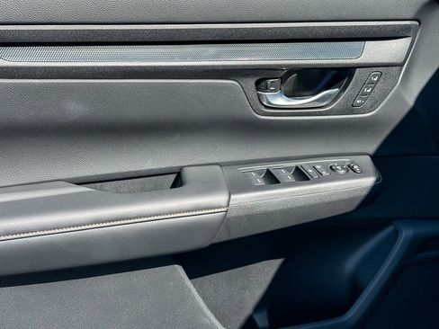 Used 2025 Honda CR-V Sport-L image 17