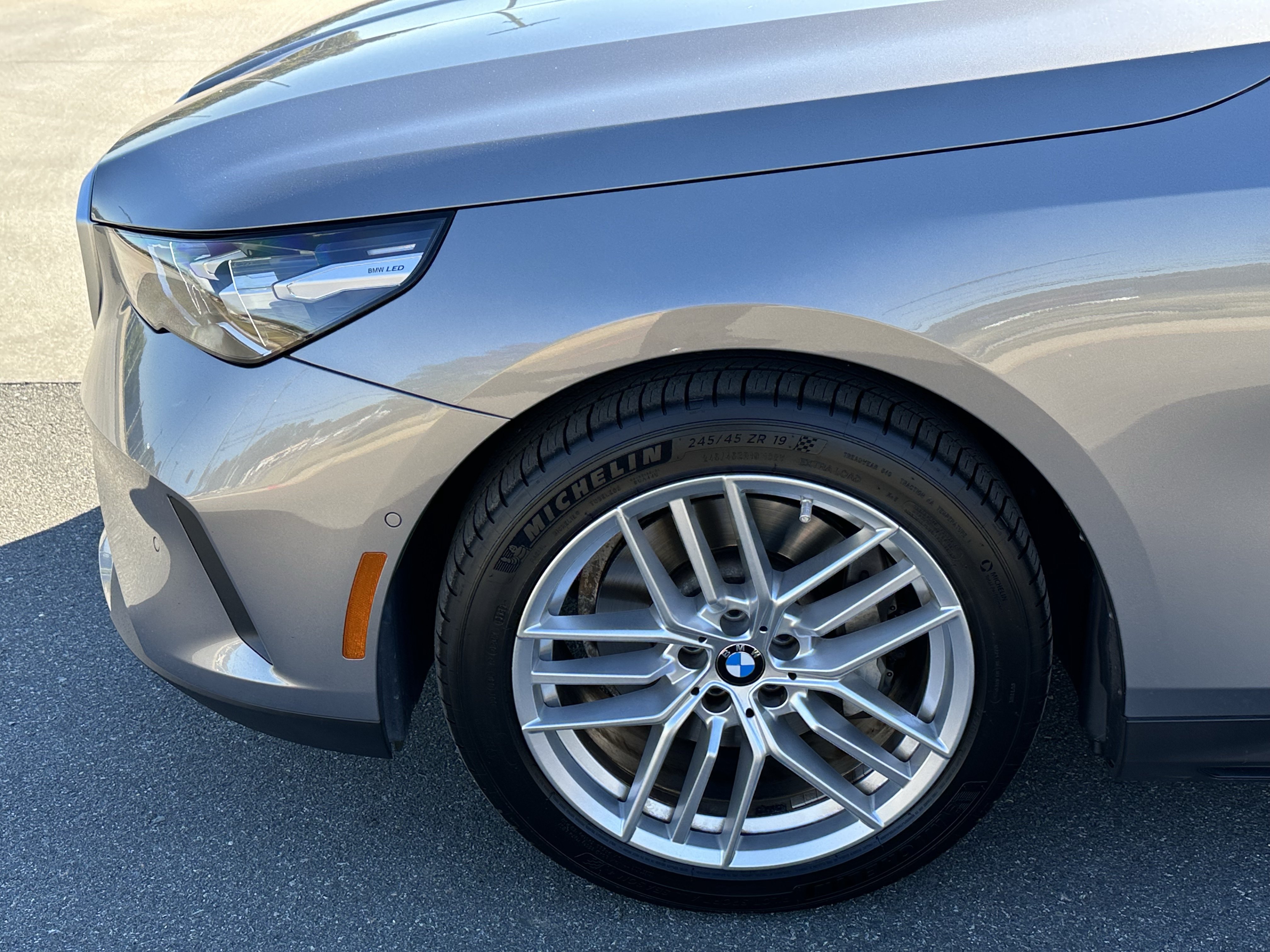 Used 2025 BMW 530i RWD image 12
