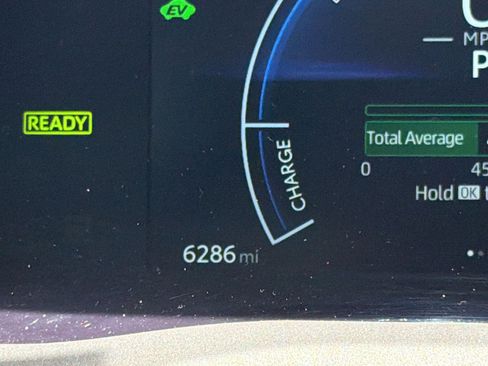 Used 2025 Toyota Camry SE w/ Convenience Package FWD image 21