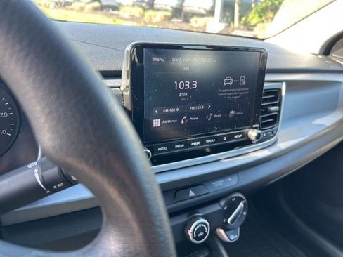 Used 2023 Kia Rio LX FWD image 9