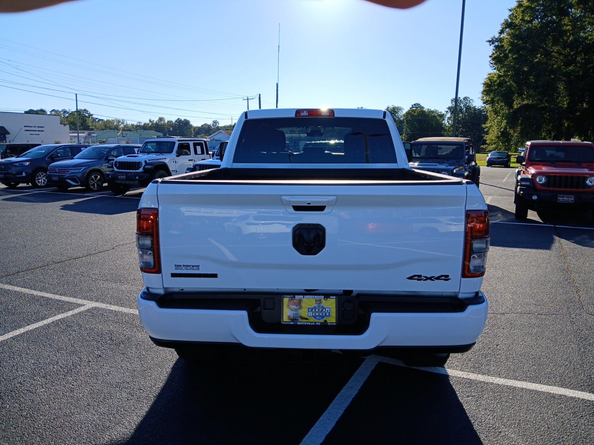 Certified 2024 RAM 2500 Big Horn w/ Night Edition AWD/4WD image 5