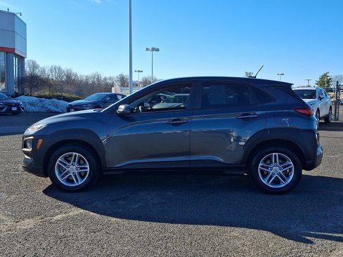 Used 2021 Hyundai Kona SE image 4