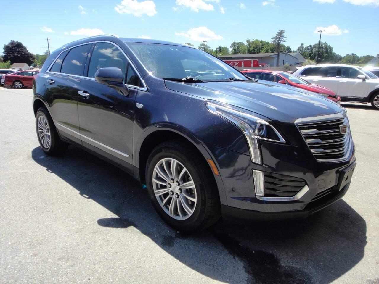 Used 2019 Cadillac XT5 Luxury AWD/4WD image 3
